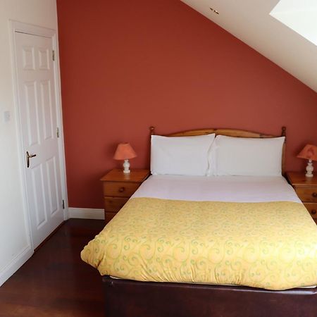 The Old Pier Guest Accommodation, Bed Only, No Breakfast Ballydavid المظهر الخارجي الصورة
